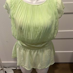 Capacity Unlimited Top Size M